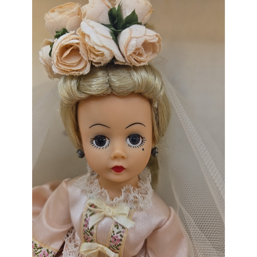 Madame Alexander Rococo Bride 10" Doll 22460 Through The Ages 75th Anniv 1998 - Picture 2 of 14
